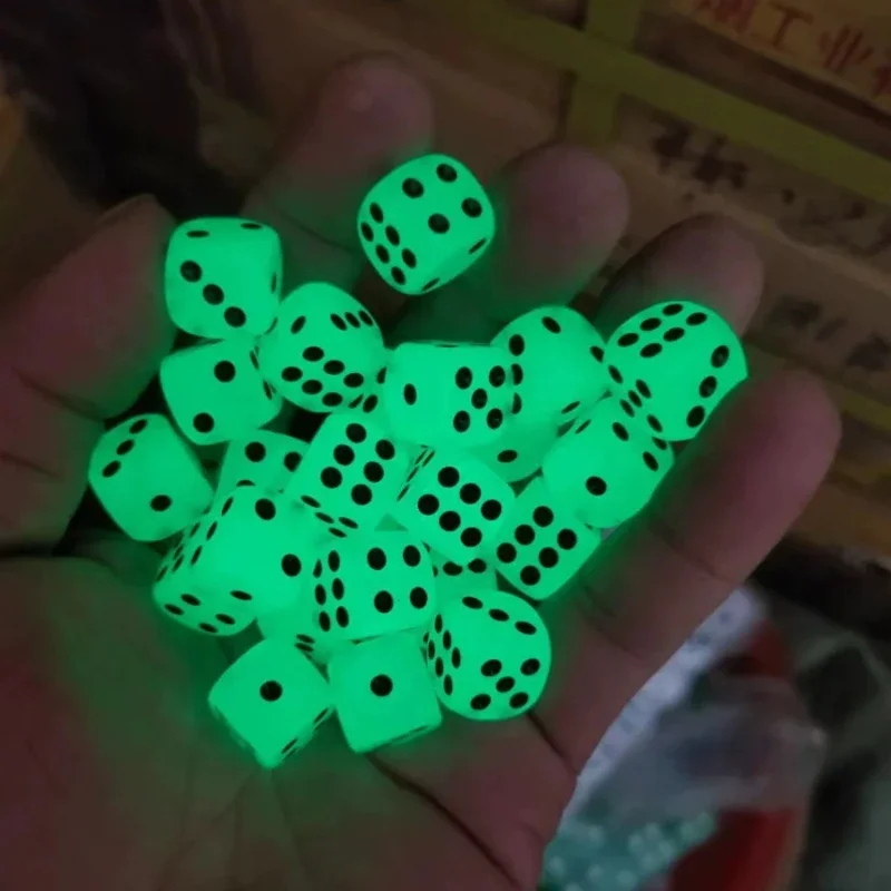 6-36Pcs 14mm Luminous Dice 6 S - đánh giá và giá Desk Setup Dark