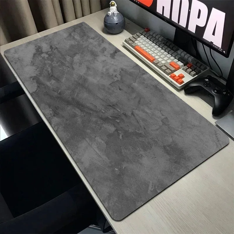Large-sized desktop mat - prem - đánh giá và giá Desk Setup Anime