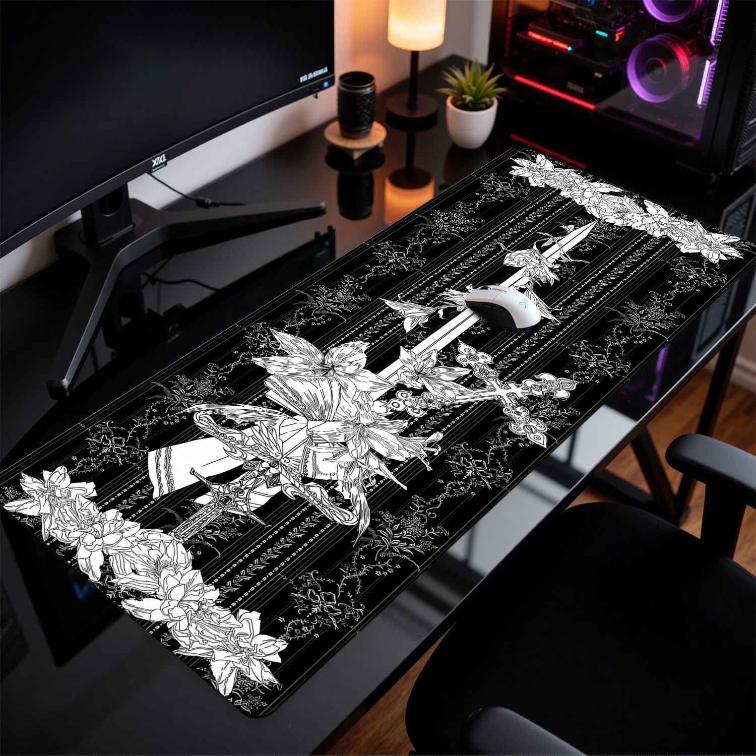 Divine Realm Gothic Building M - đánh giá và giá Desk Setup Dark