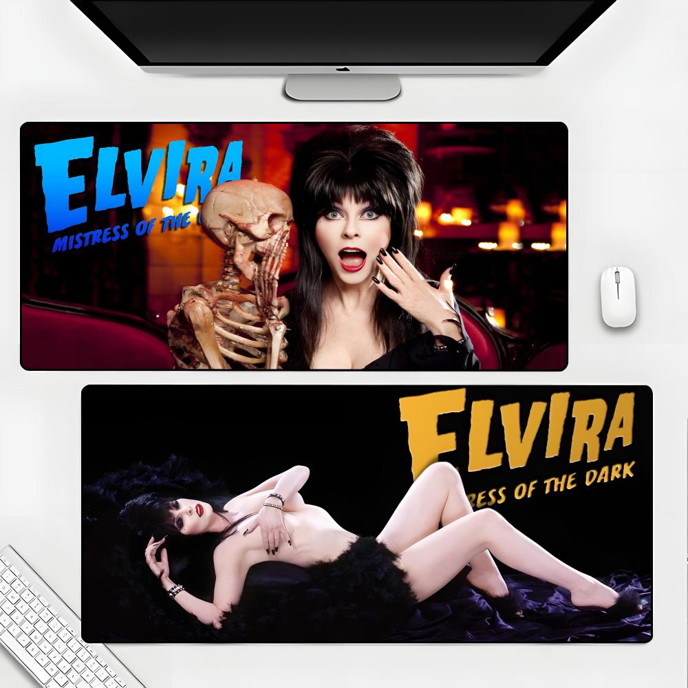 E-Elvira Mistress Of The Dark  - đánh giá và giá Desk Setup Dark